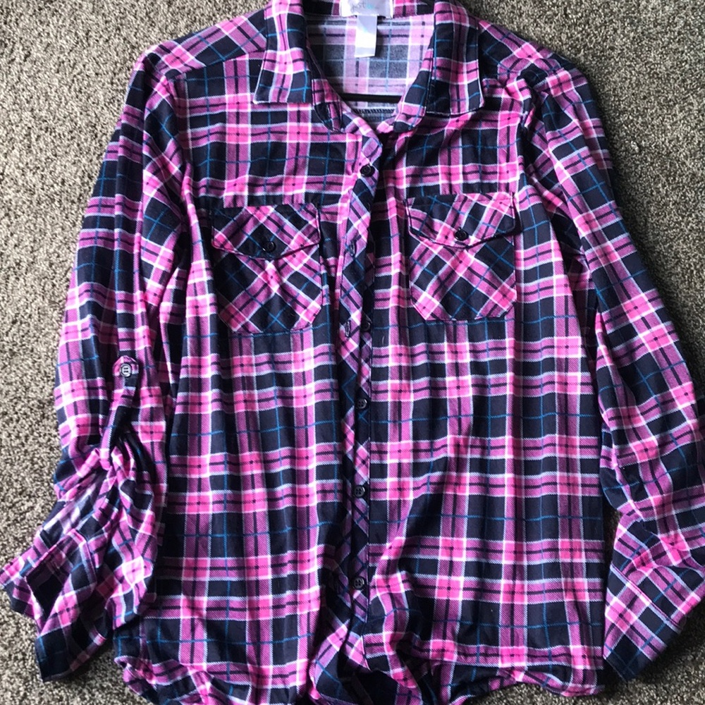 Flannel button up - Picture 2 of 5